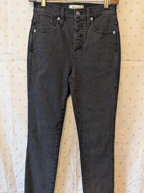 BRAND NEW Madewell 10" High-Rise Skinny Jeans in black size 25